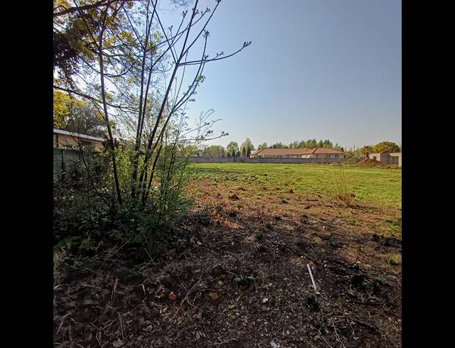 1,983M² VACANT LAND FOR SALE IN HENLEY ON KLIP